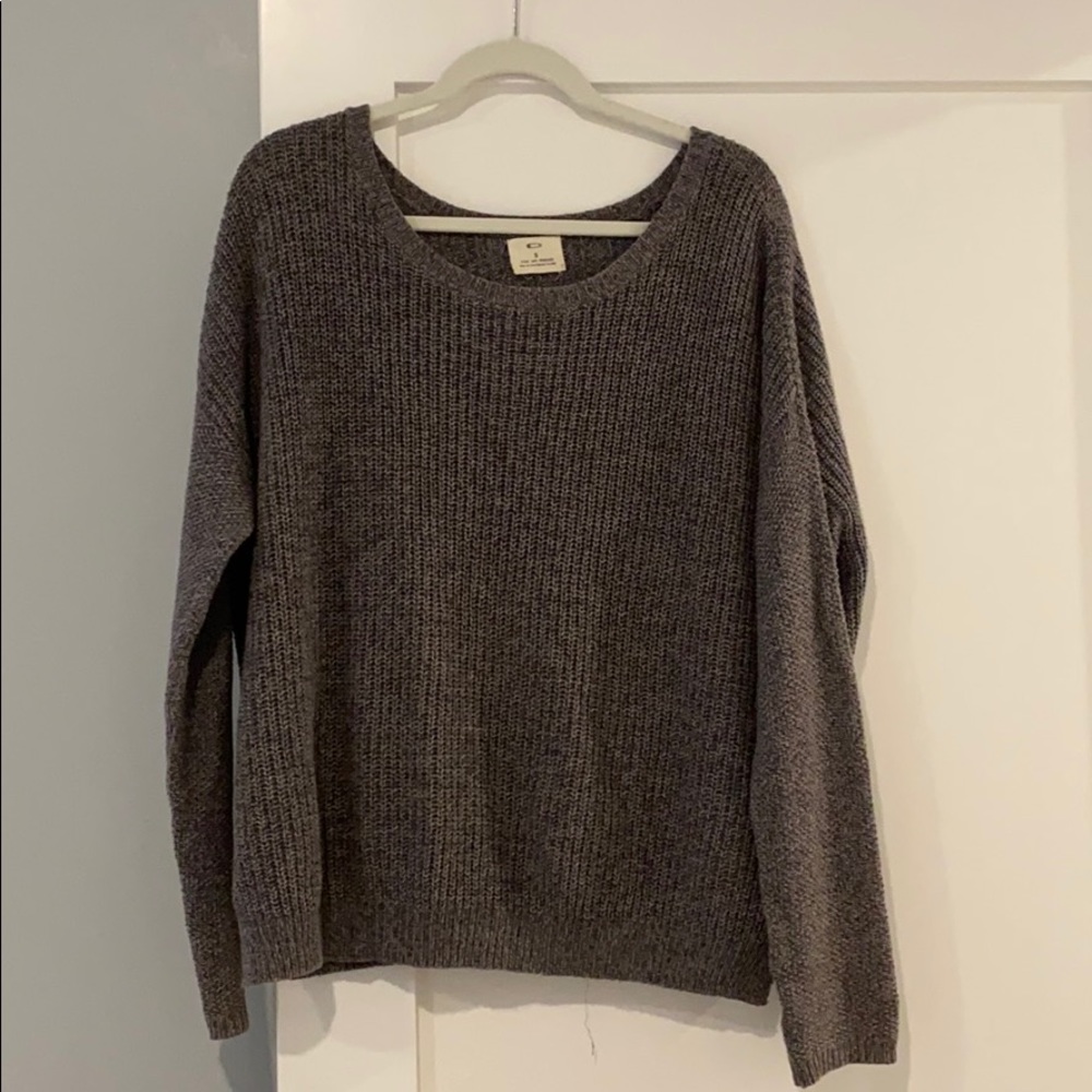 Sweater - Picture 2 of 2